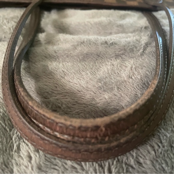 Authentic Louis Vuitton Neverfull MM Damier Ebene with pochette - Picture 12 of 15